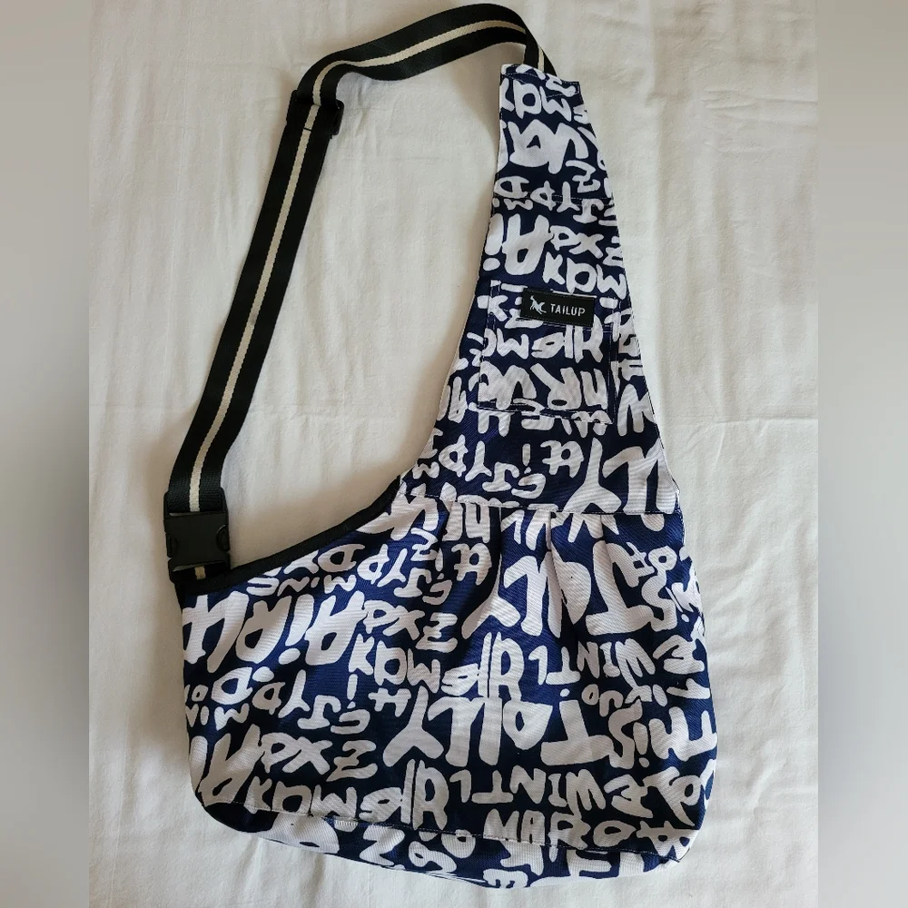 TailUp Blue and White Pet Carrier Sling Bag, Sz M, GUC